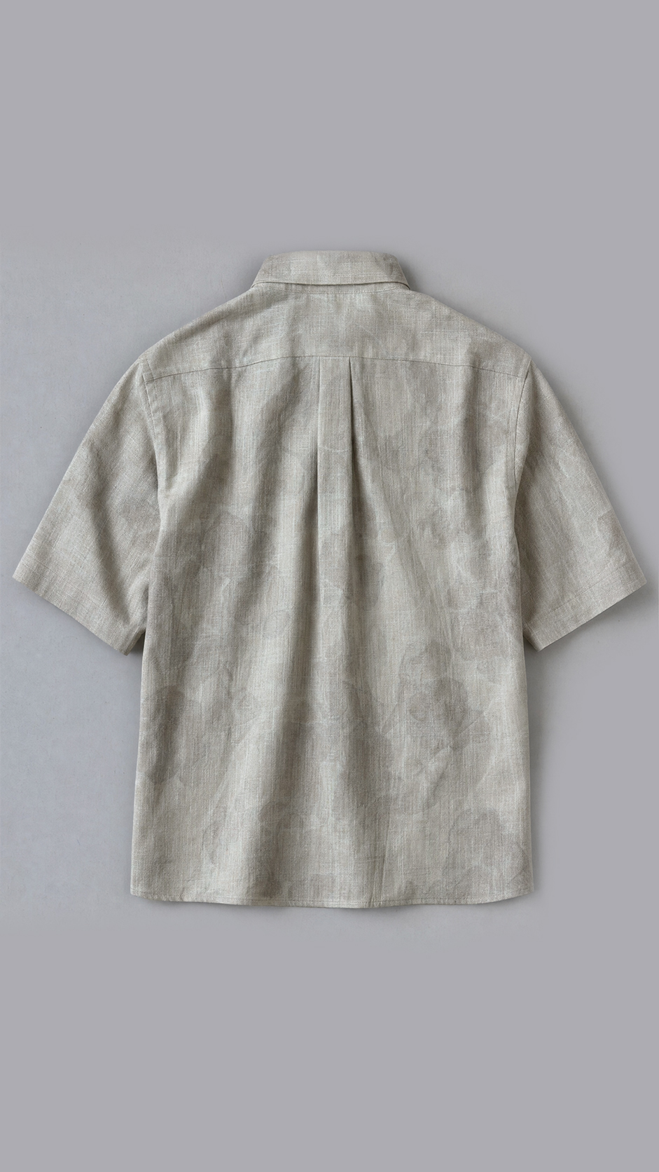 REGULAR FIT HOLIDAY SHIRT view 4