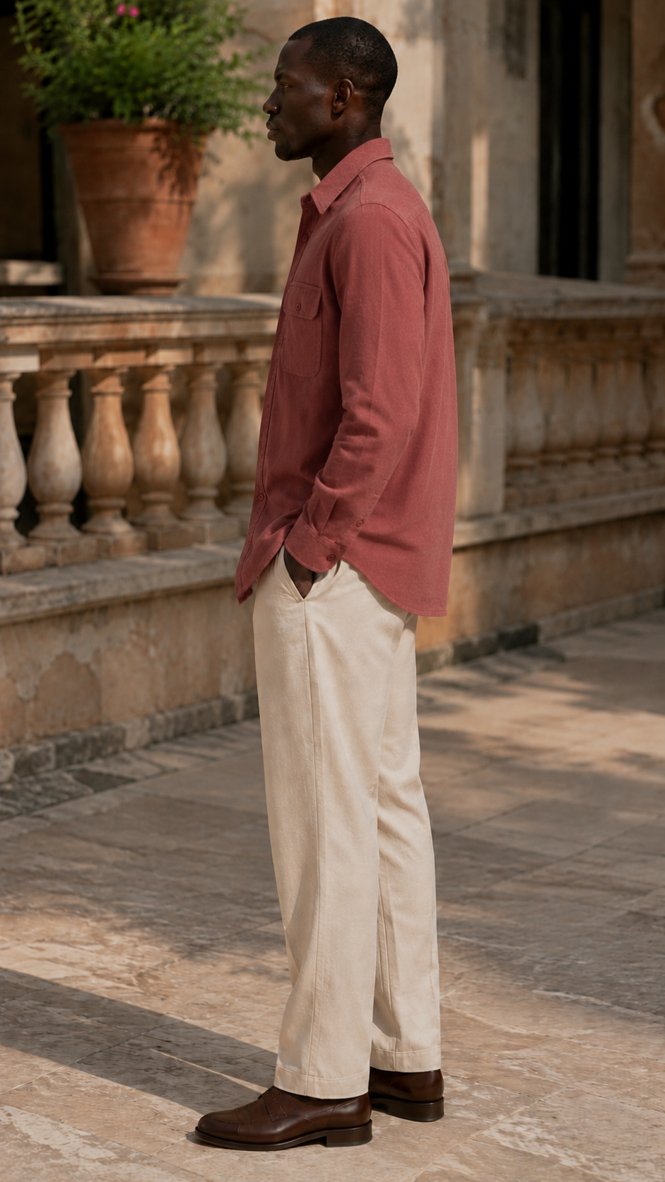 REGULAR FIT COTTON SHIRT WITH POCKETS view 2